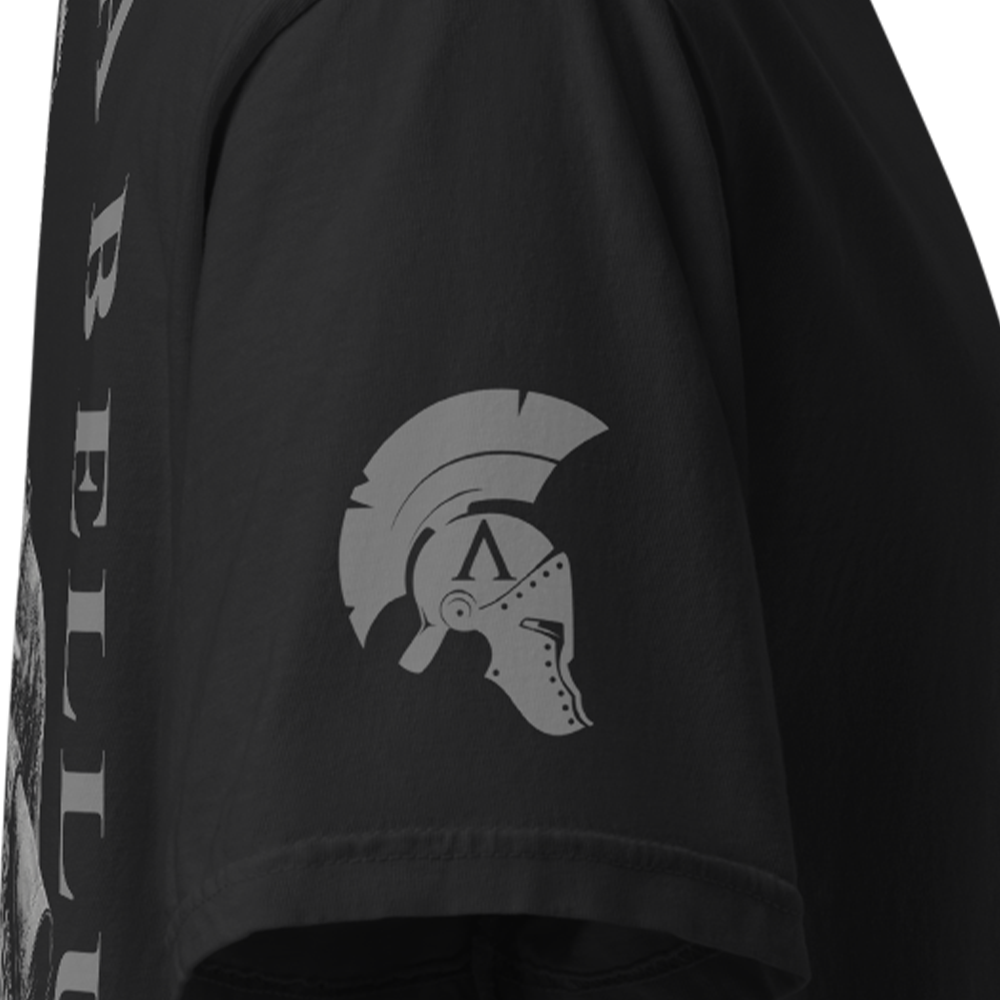Close up of right sleeve of Black short sleeve unisex fit classic cotton T-Shirt by Achilles Tactical Clothing Brand printed with Large si vis pacem para bellum design across back