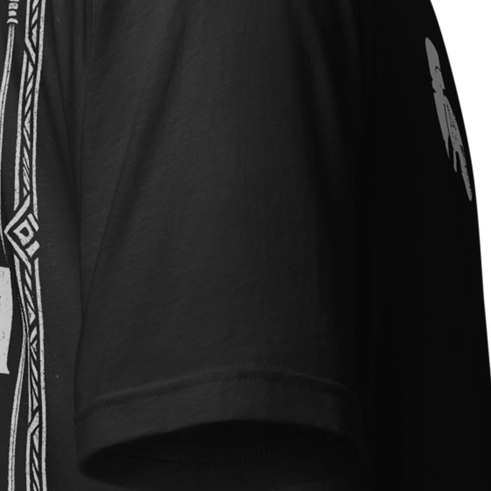 Close up of right sleeve of Black short sleeve unisex fit original cotton T-Shirt by Achilles Tactical Clothing Brand printed with Si Vis Pacem Quote design across back
