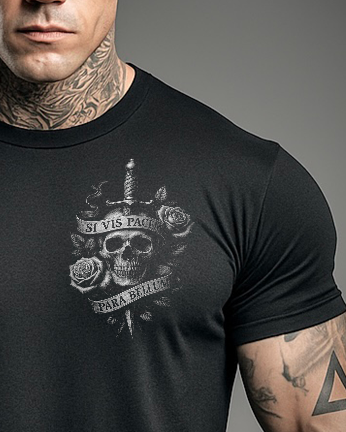 The SI VIS PACEM PARA BELLUM Men's T-Shirt